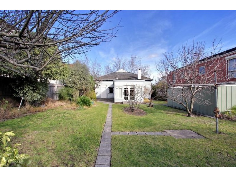 17 Netherlee Street, Glen Iris VIC 3146