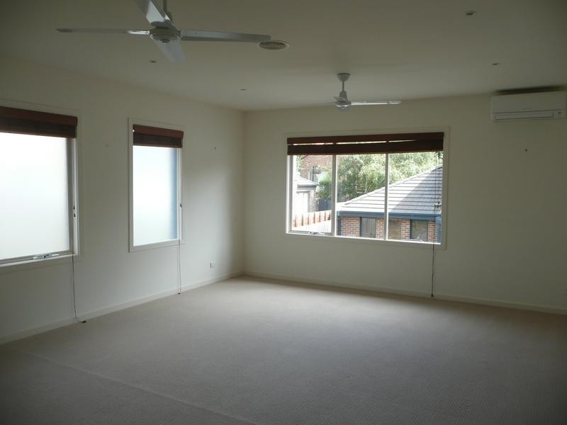 1/12 Duke Street, Ashburton VIC 3147