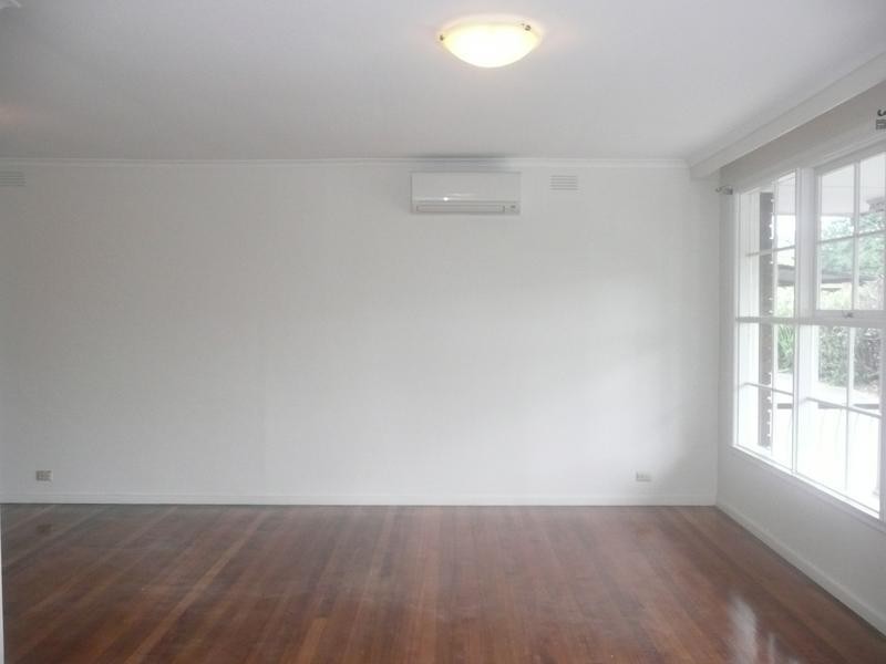 2/5 Stornaway Road, Camberwell VIC 3124