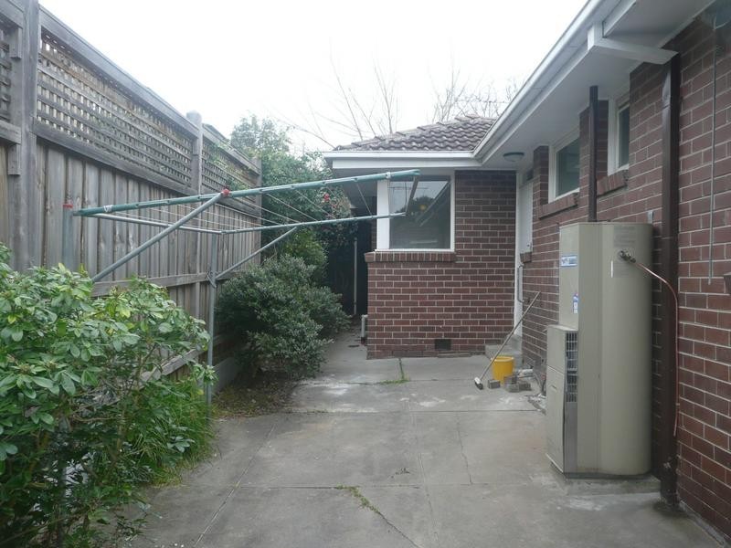 2/5 Stornaway Road, Camberwell VIC 3124