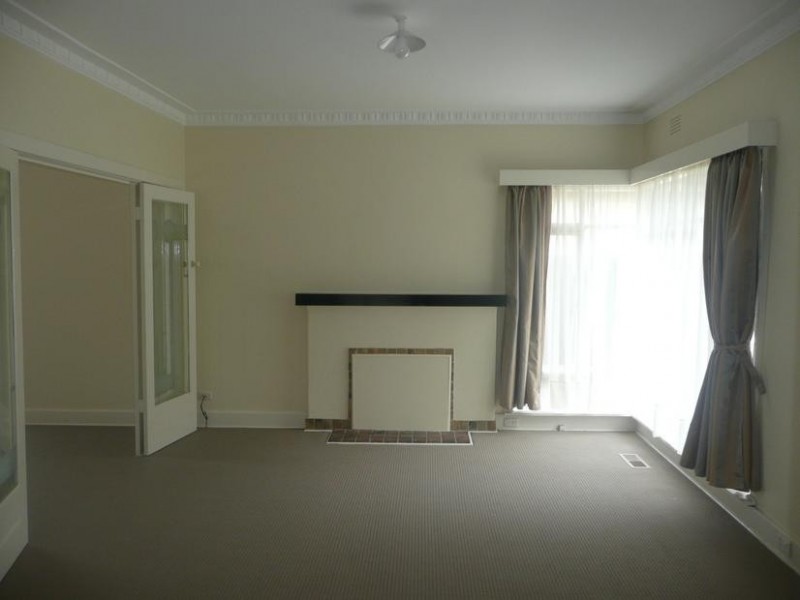 42 Bath Road, Glen Iris VIC 3146