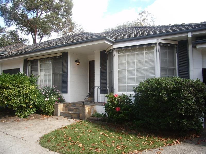 2/23 Seymour Grove, Camberwell VIC 3124