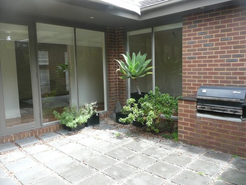 1/12 Duke Street, Ashburton VIC 3147