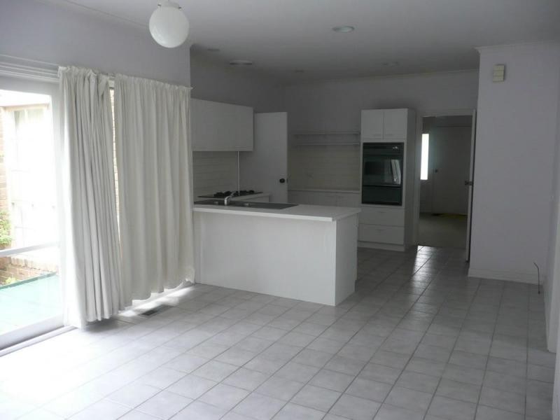 23 Matlock Street, Canterbury VIC 3126