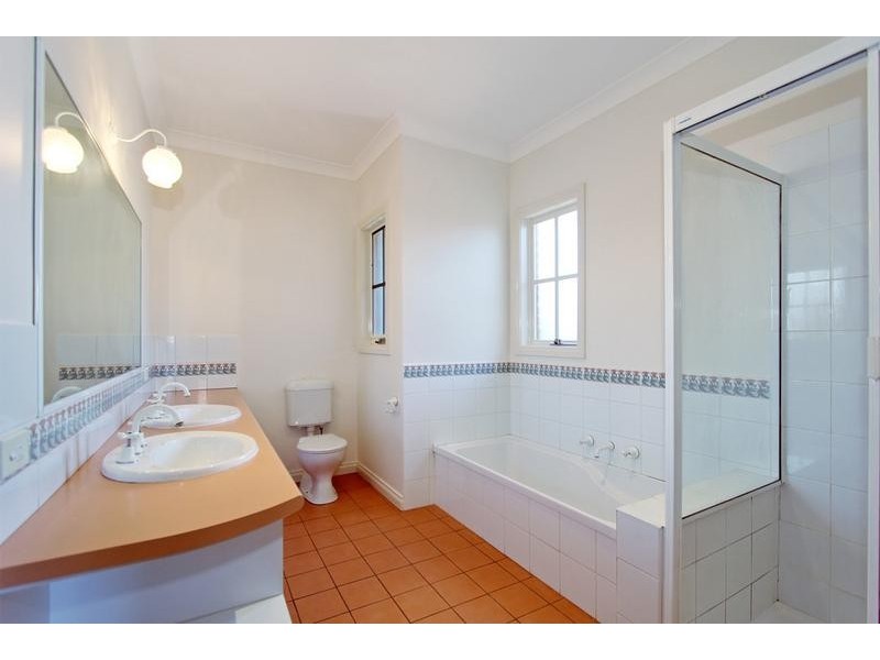 2/30 Cornell Street, Camberwell VIC 3124