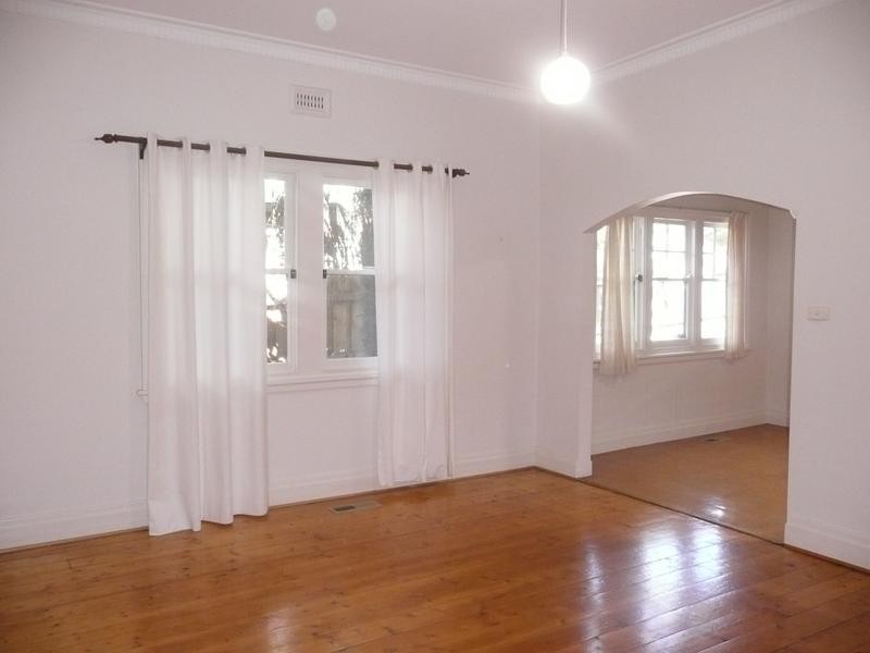 15 Park Crescent, Kew VIC 3101