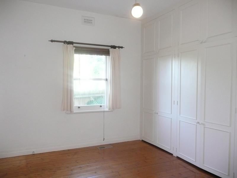 15 Park Crescent, Kew VIC 3101