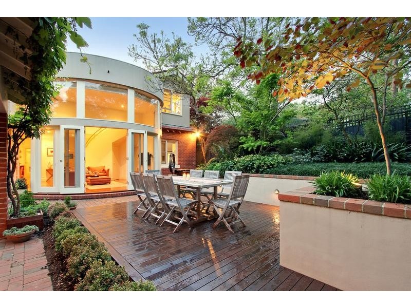 10 Kardinia Road, Glen Iris VIC 3146
