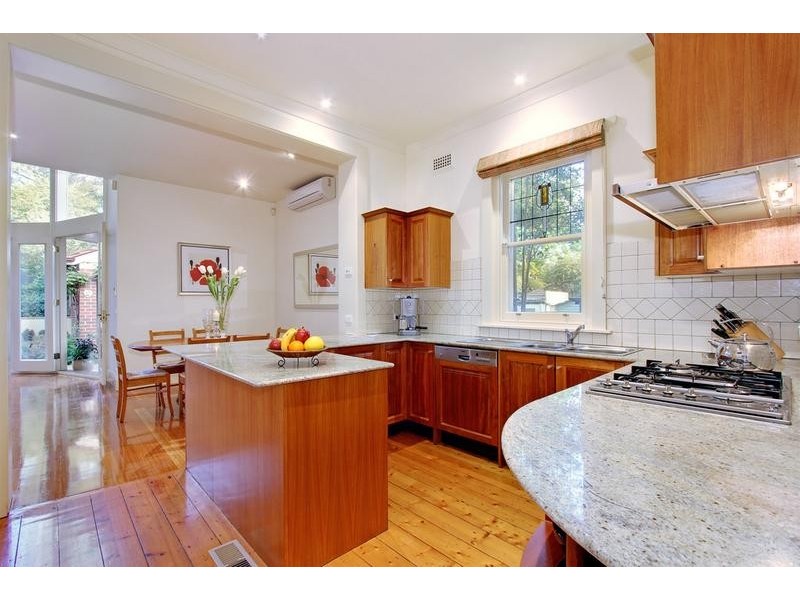 10 Kardinia Road, Glen Iris VIC 3146