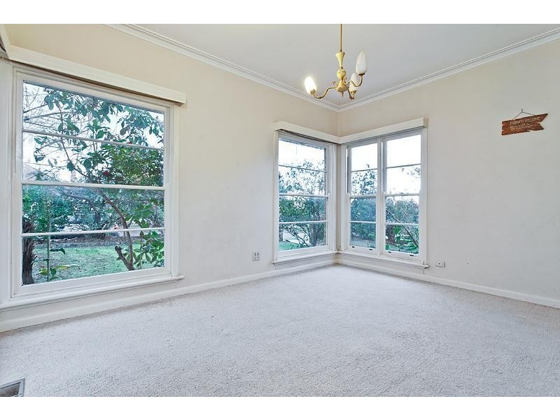 6 Clonarg Street, Glen Iris VIC 3146