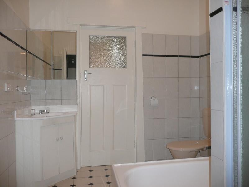 39 Athelstan Road, Camberwell VIC 3124