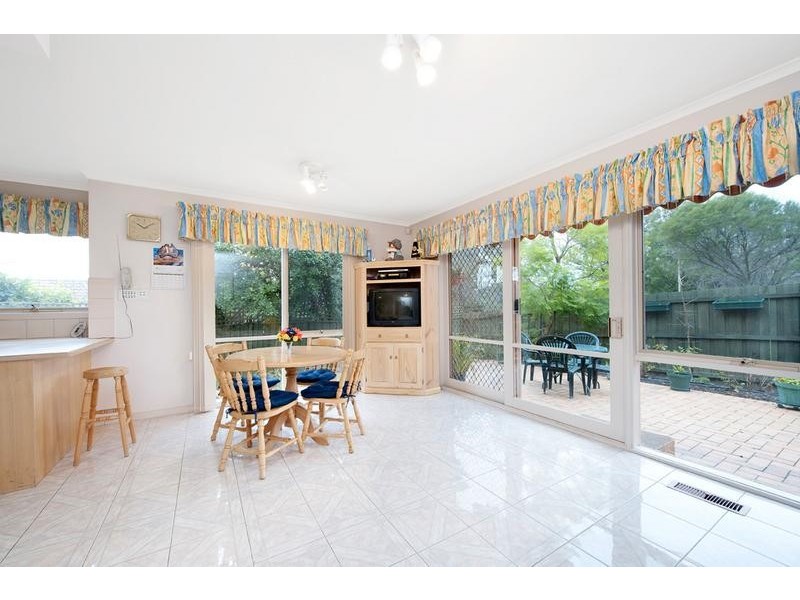 3/16 Newbigin Street, Burwood VIC 3125