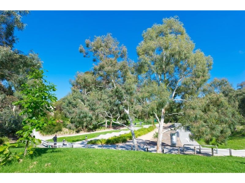 54 Summerhill Road, Glen Iris VIC 3146