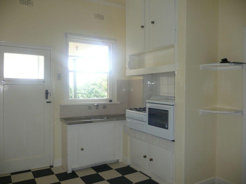 2/33 Acheron Avenue, Camberwell VIC 3124