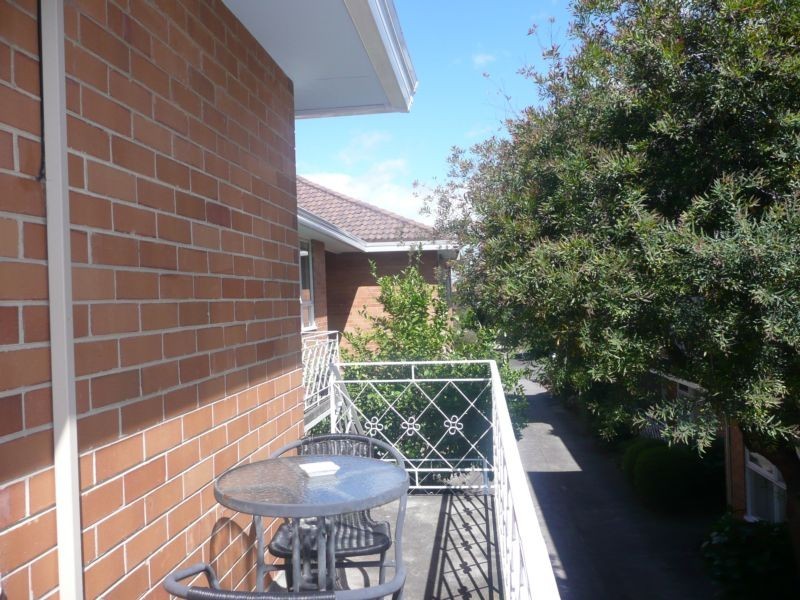 10/5 Holly Street, Camberwell VIC 3124