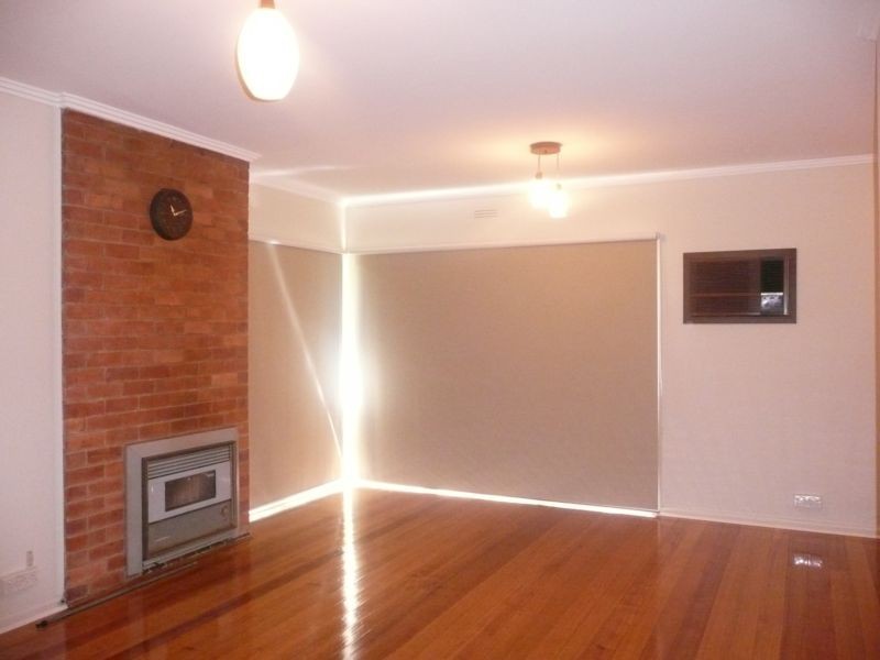 44 Charlton Street, Mount Waverley VIC 3149