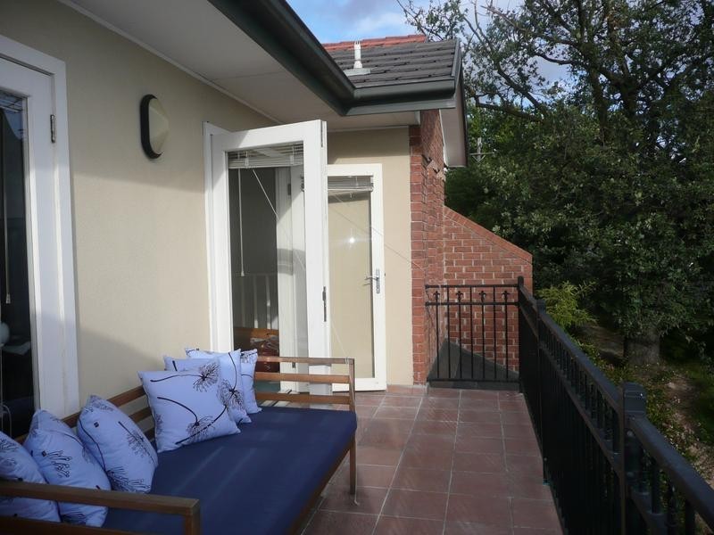 23 Scotch Circuit, Hawthorn VIC 3122