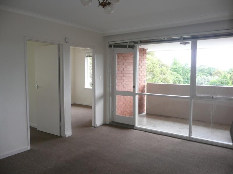 10/28 Albion Road, Box Hill VIC 3128