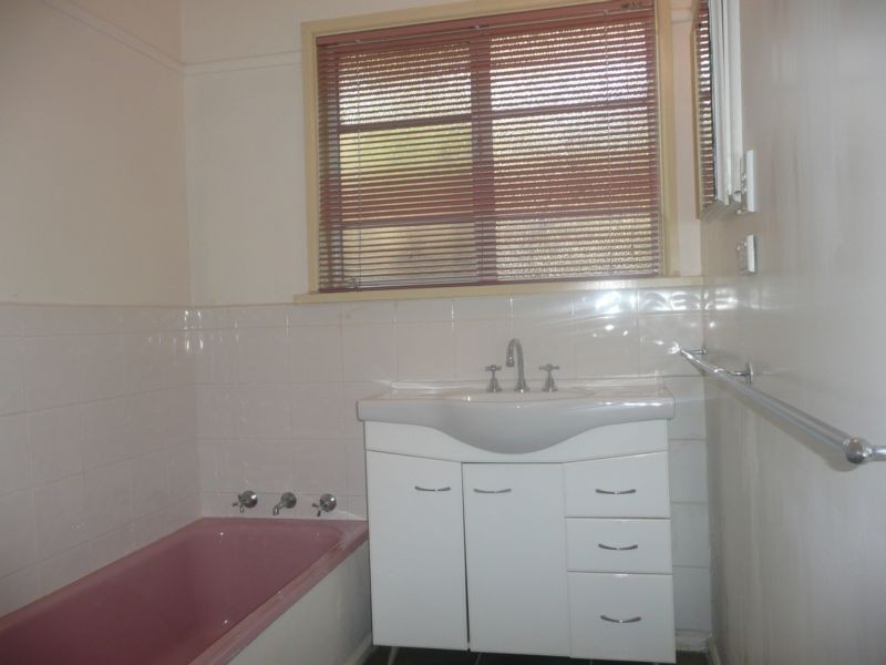 11 Everglade Avenue, Forest Hill VIC 3131