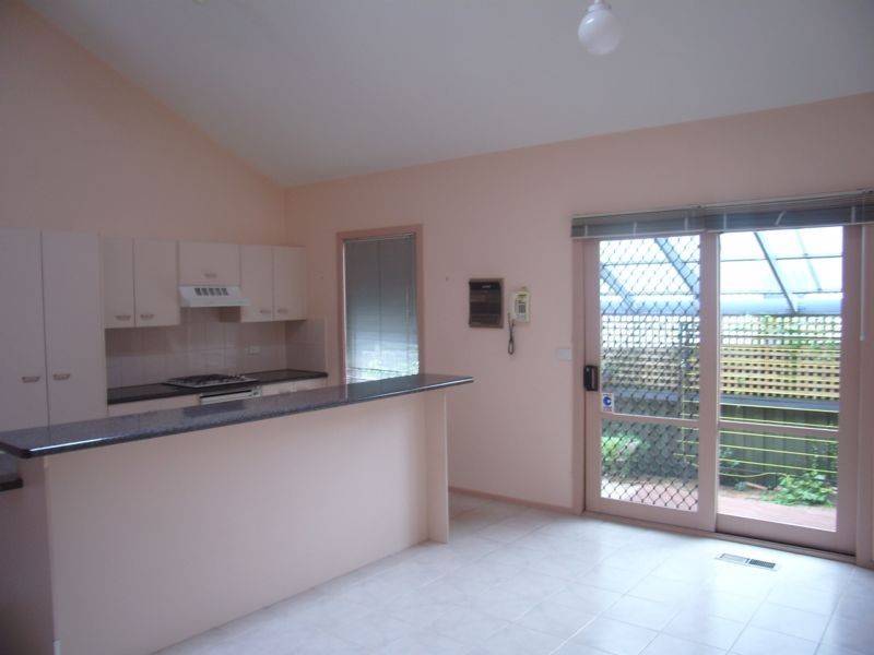 1/35 Summerhill Road, Glen Iris VIC 3146