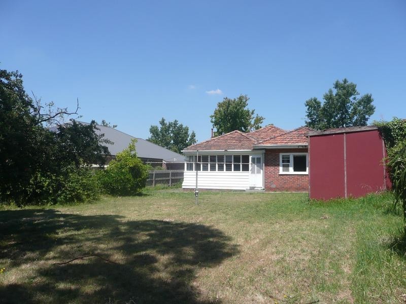 1 Poulter Street, Ashburton VIC 3147