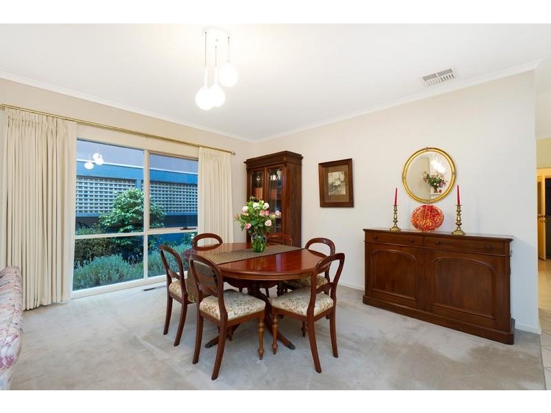 2/35 Summerhill Road, Glen Iris VIC 3146