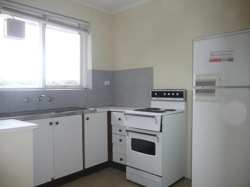 10/28 Albion Road, Box Hill VIC 3128