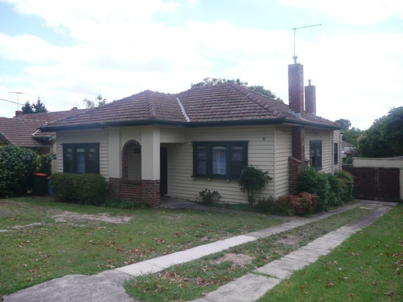 5 Braeside Avenue, Camberwell VIC 3124