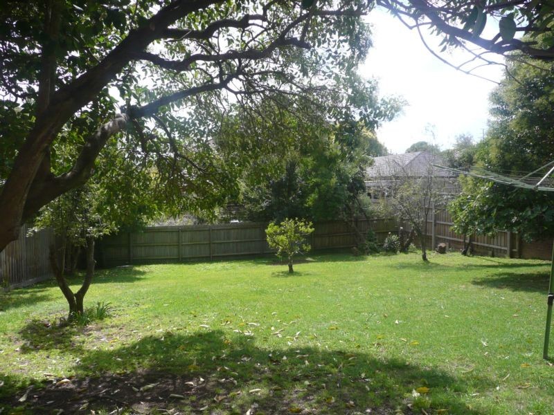 5 Braeside Avenue, Camberwell VIC 3124