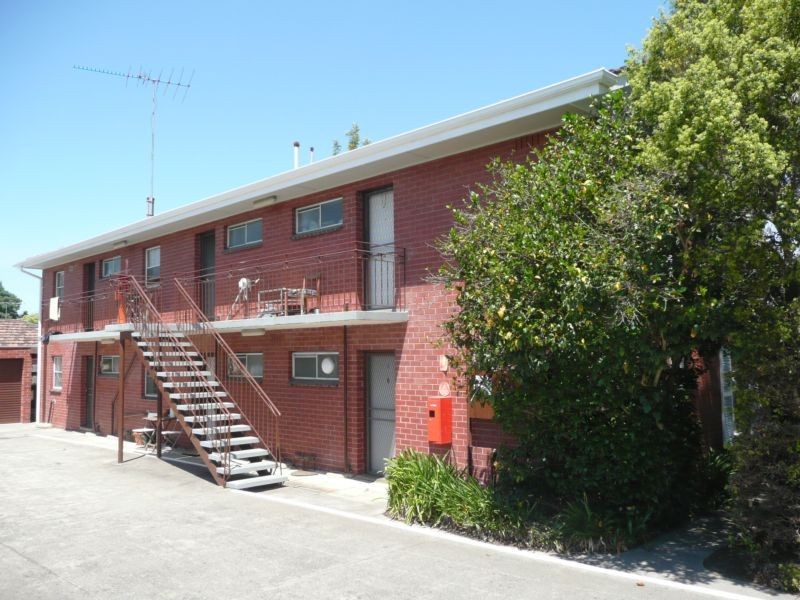 1/414 Doncaster Road, Doncaster VIC 3108