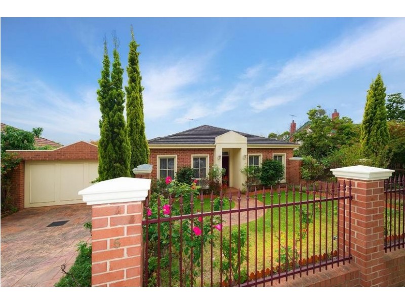 1/5 Maverston Street, Glen Iris VIC 3146