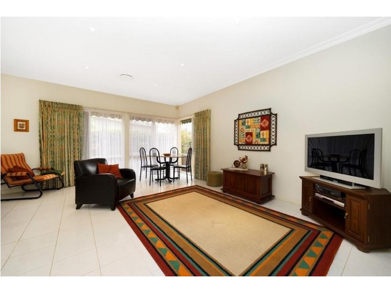 1/5 Maverston Street, Glen Iris VIC 3146