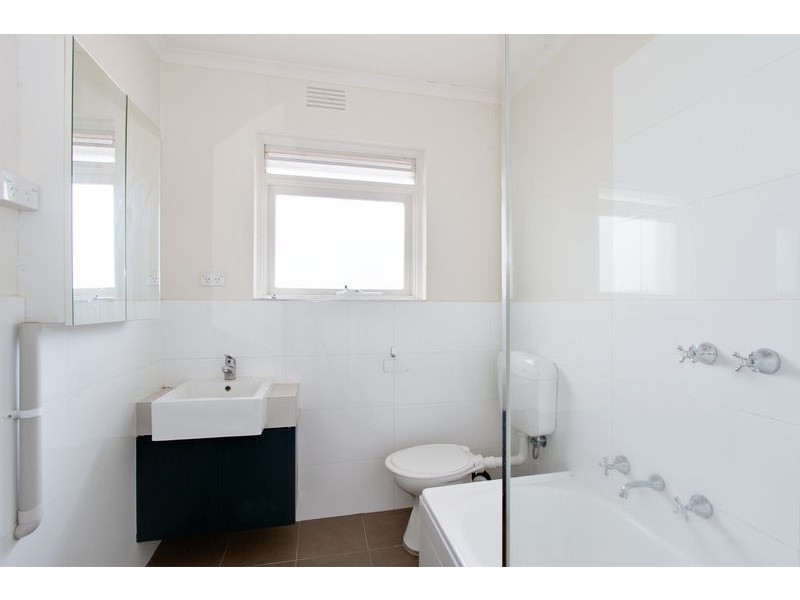 8/304 Tooronga Road, Glen Iris VIC 3146