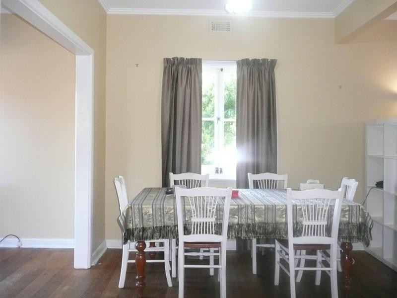 8 Alder Street, Burwood VIC 3125