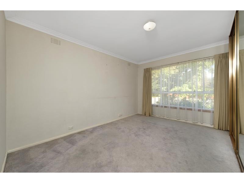 6 Stewart Street, Burwood VIC 3125