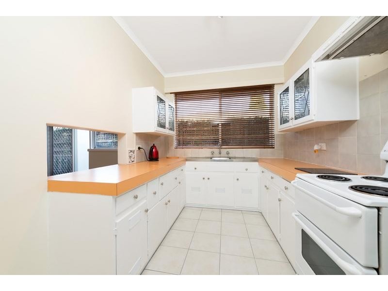 2/296 Warrigal Road, Glen Iris VIC 3146