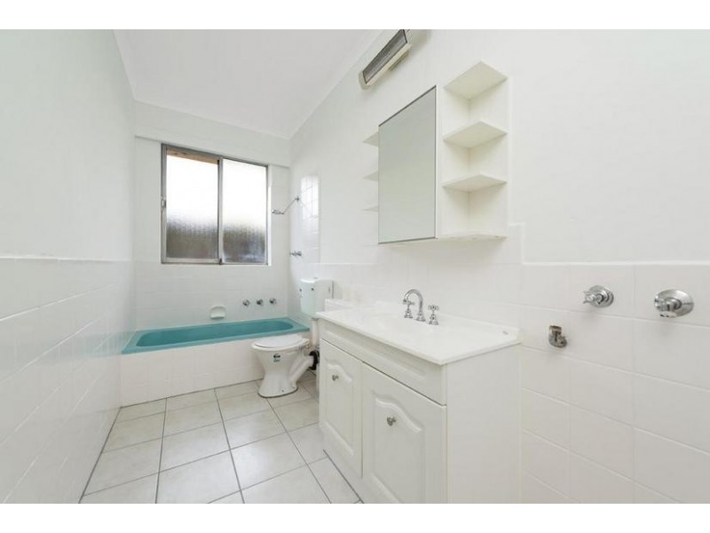 2/296 Warrigal Road, Glen Iris VIC 3146