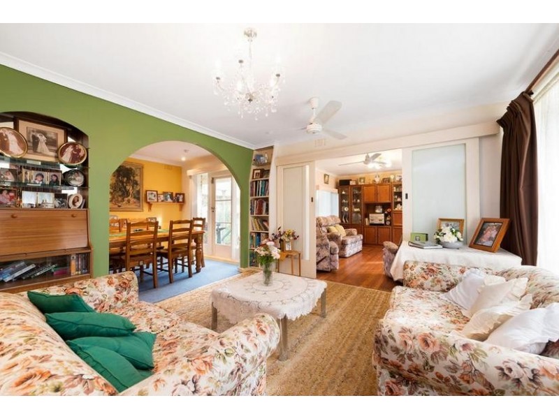 58 Eley Road, Burwood VIC 3125