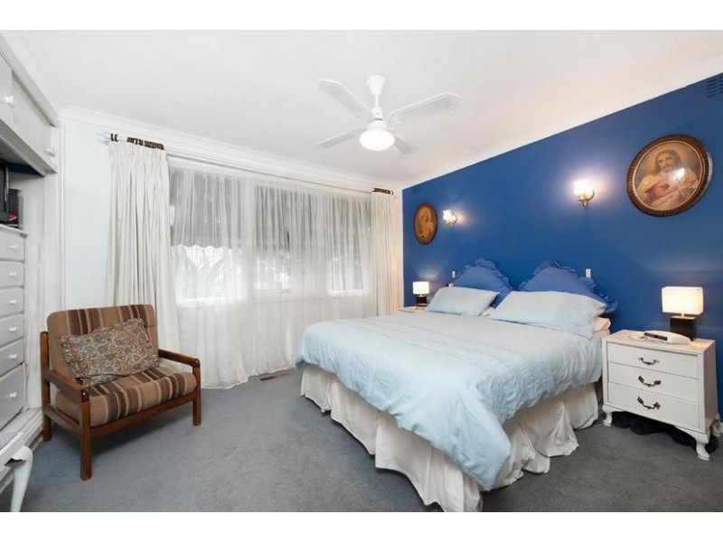 58 Eley Road, Burwood VIC 3125