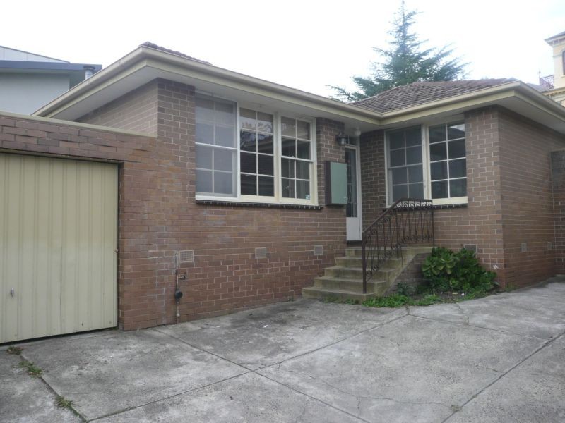 4/77 Warrigal Road, Surrey Hills VIC 3127