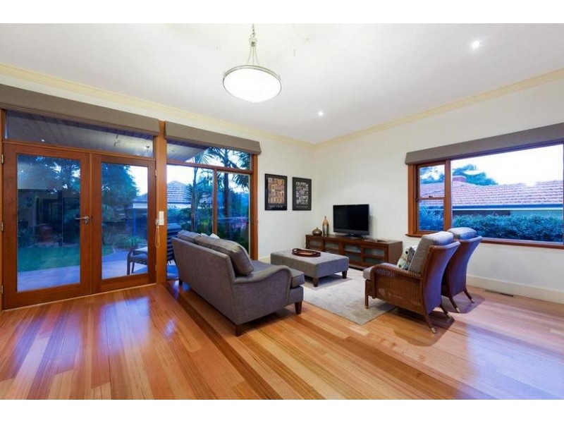 9 Malvern Avenue, Glen Iris VIC 3146