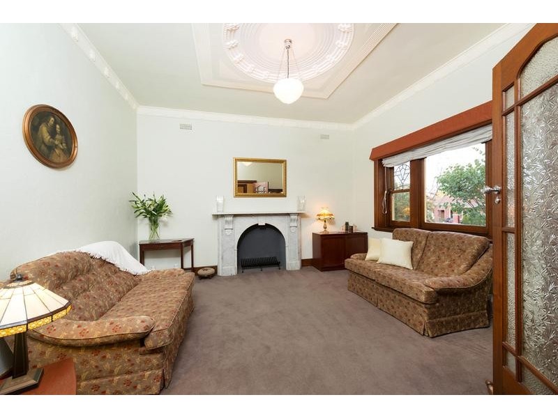 9 Malvern Avenue, Glen Iris VIC 3146