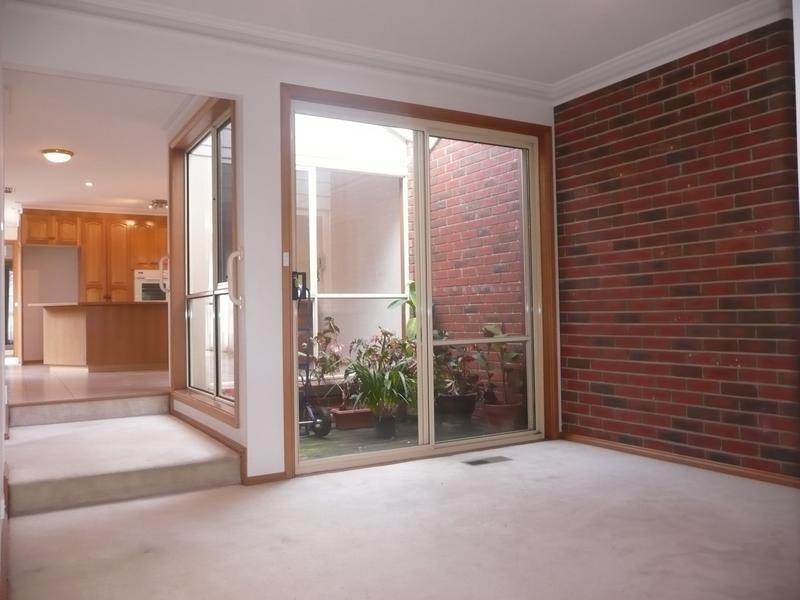 5 Lithgow Street, Glen Iris VIC 3146