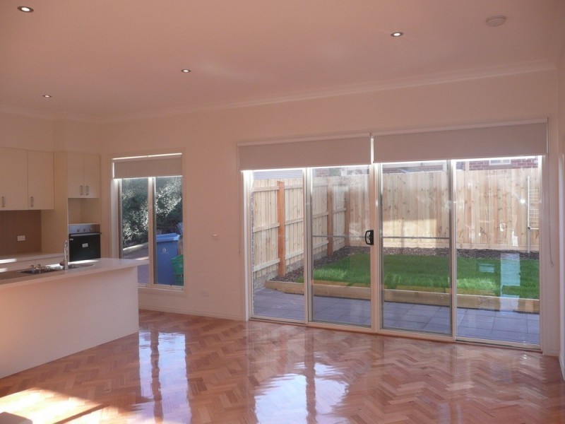 21A Valley Parade, Glen Iris VIC 3146