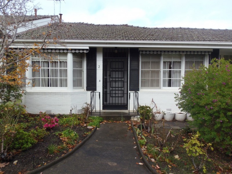 2/145 Through Road, Camberwell VIC 3124