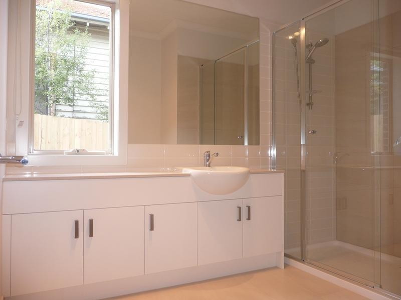 1/1010 Toorak Road, Camberwell VIC 3124