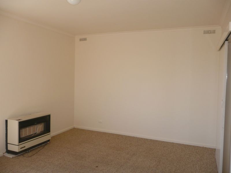 2/77 Warrigal Road, Surrey Hills VIC 3127