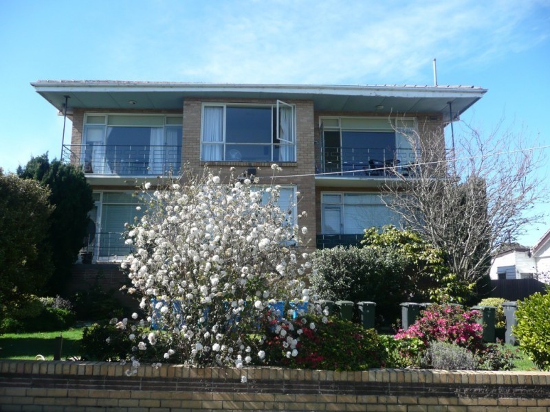 6/13 Myrniong Street, Glen Iris VIC 3146