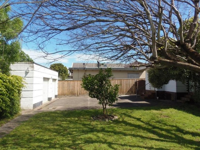54 Bath Road, Glen Iris VIC 3146
