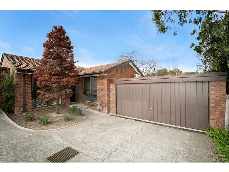 3/7 McCubbin Street, Burwood VIC 3125